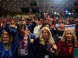 Christians show strong approval for Donald Trump