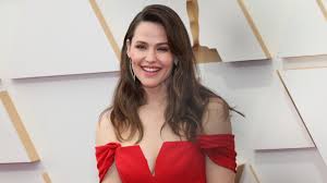 Jennifer Garner Posts Playful Video of Blake Lively Statue After Fans Link It to Lively’s Ongoing Legal War in New York