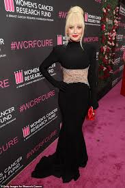 Nicky Whelan Wows Fans with a Bold New Look at the Women’s Cancer Research Fund Gala in Beverly Hills