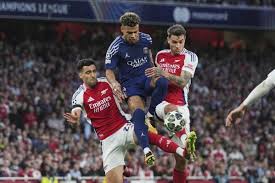 Arsenal’s Champions League dreams take a hit as Paris Saint-Germain clinch 1-0 win at the Emirates and put pressure on Arteta’s men for second leg in France