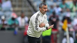 Jose Riveiro explains why he revealed his Orlando Pirates exit early while fans blame timing for team’s poor form in Johannesburg